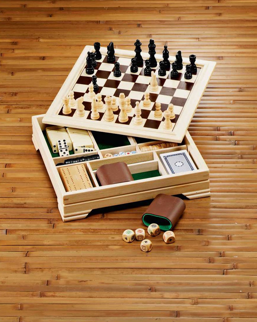 7-in-1 Desktop Game Set